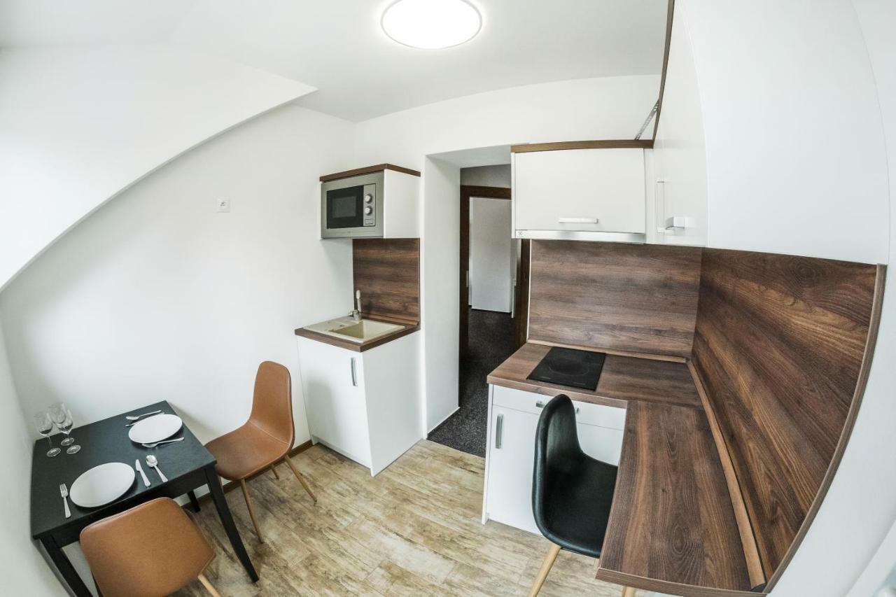 Villa Centrum Apartmany S Ranajkami A Saunou Мартин Екстериор снимка